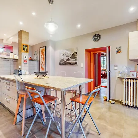 Pet Friendly In * Bioussac