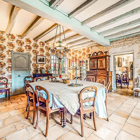 Pet Friendly In Bioussac