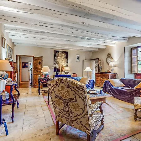 Pet Friendly In Holiday home Bioussac