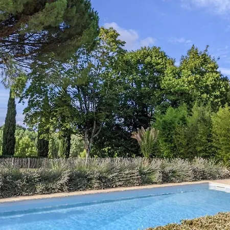 Pet Friendly In Hébergement de vacances Bioussac
